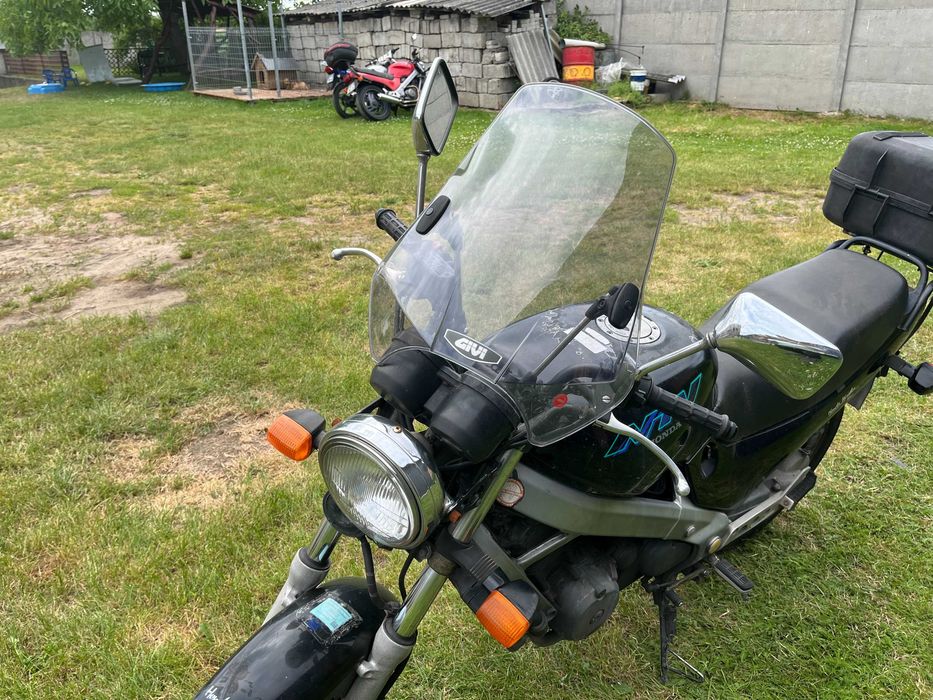 Honda Ntv 650 na części lagi silnik gaźniki lampa szyba wydech koła