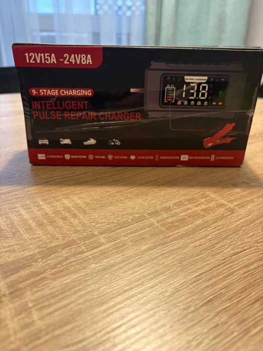 Prostownik samochodowy