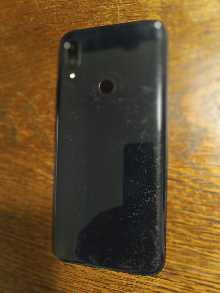 Telefon Xiaomi Redmi 7, 64GB Pamieci