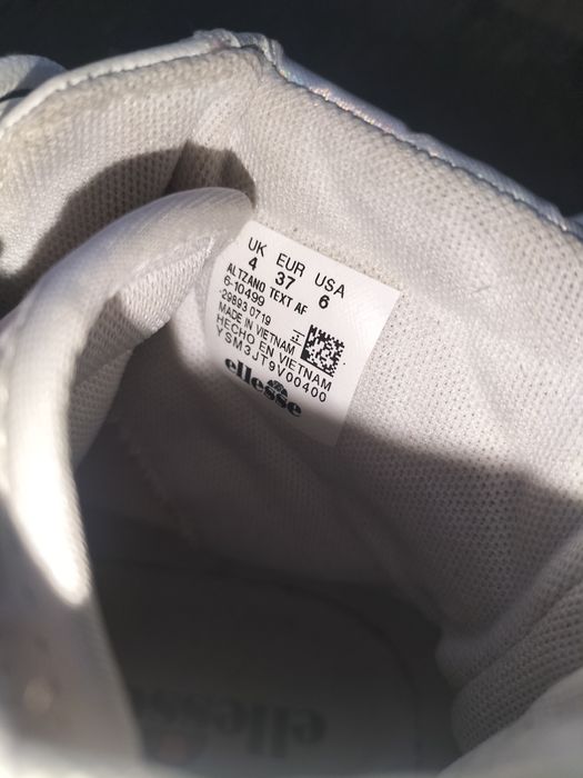 Buty sportowe, damskie ocieplane sneakersy Ellesse 37 jak nowe