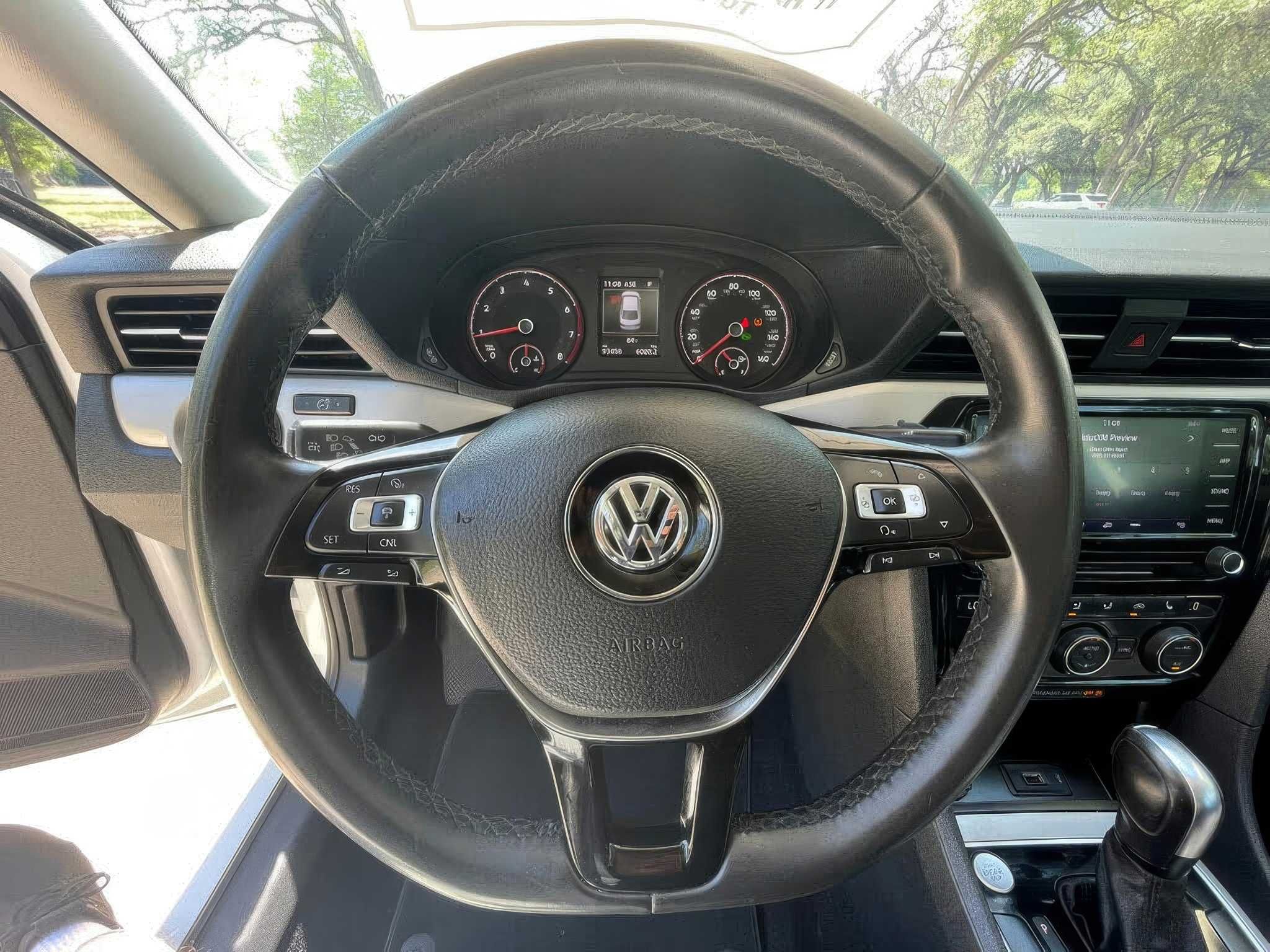 Volkswagen Passat SE 2021