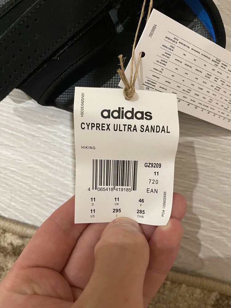 Продам НОВІ чоловічі сандалі ADIDAS