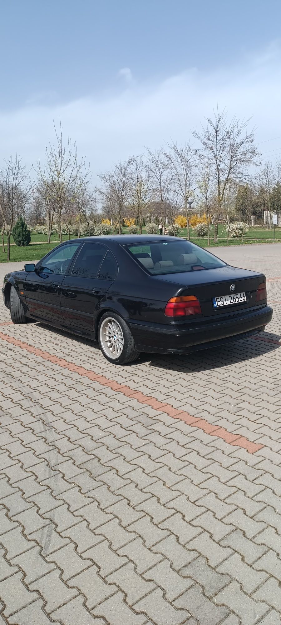 BMW E39 523 + LPG
