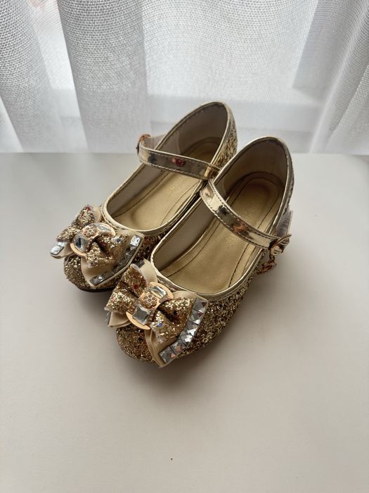 Дитяче взуття черевики з натуральноі шкіри