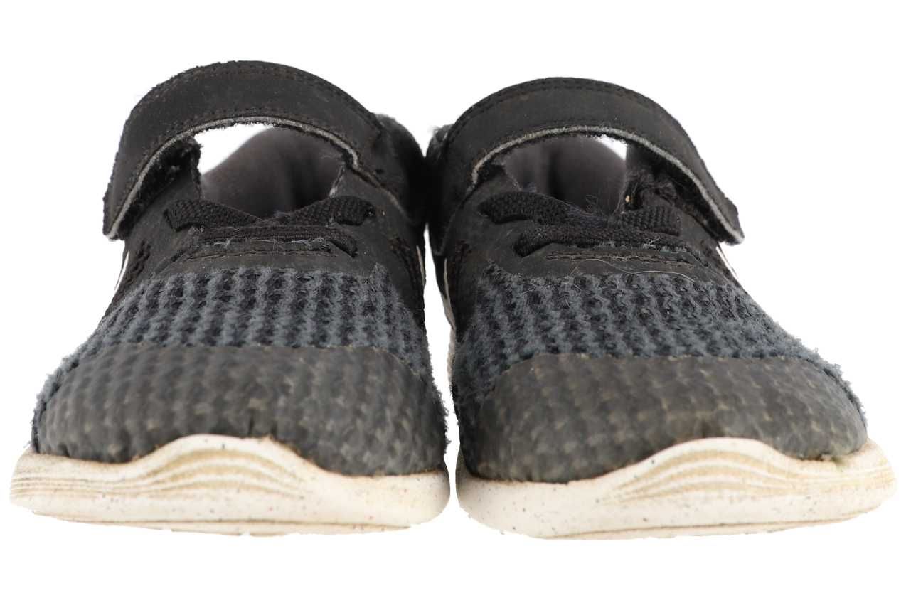 Chłopięce, używane buty marki Nike, rozmiar 25