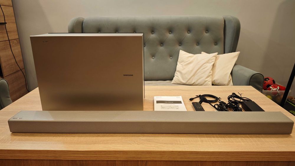 Soundbar Samsung HW-K551, Bluetooth, stan idealny, kompletny