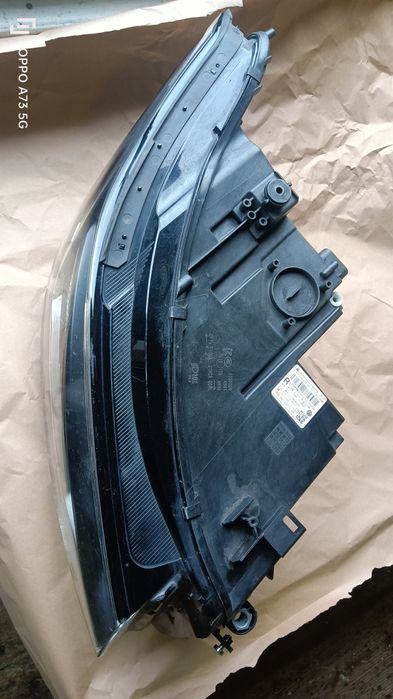 Farol VW tiguan 2021 ótica direita óptica