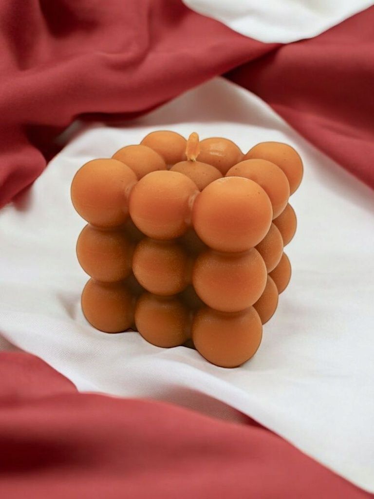 Świeca z naturalnego wosku pszczelego Bąbelki 3X3 Zielony Świecownik