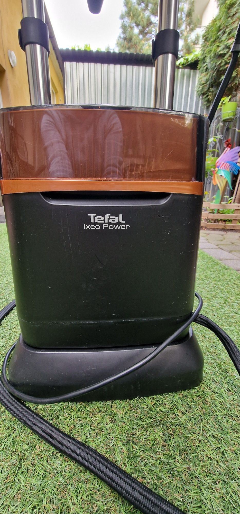Parownica do ubrań Tefal