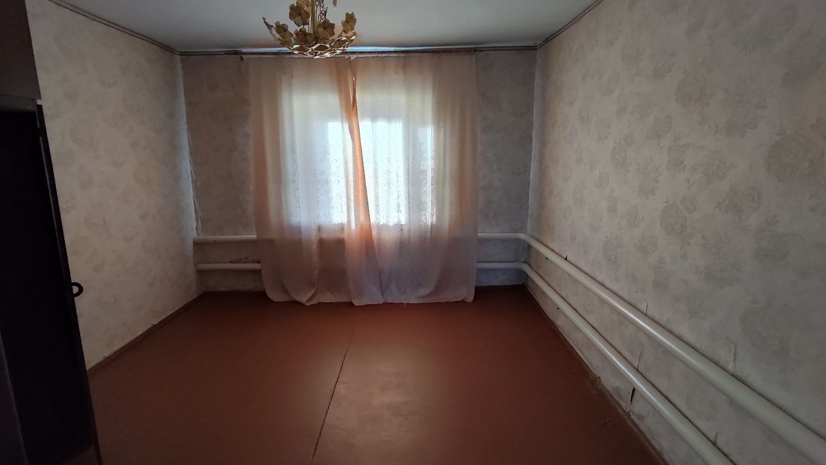 Продам будинок смт Токарівка
