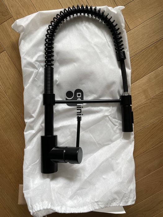 Delinia Leroy Merlin kran bateria kuchenna z wyciaganą wylewką czarna