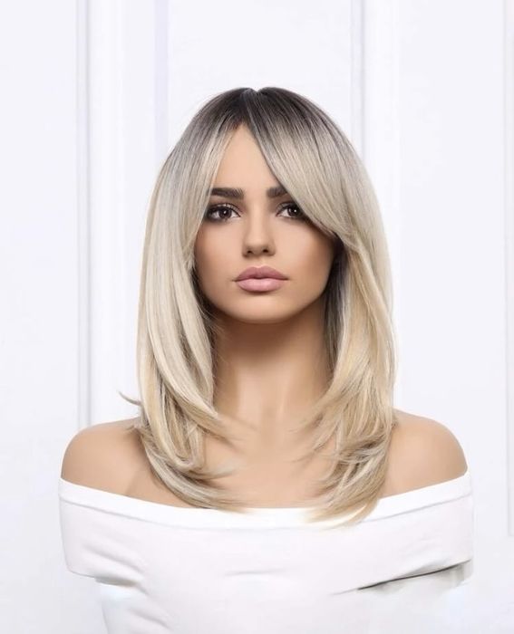 Peruka blond refleksy z odrostem