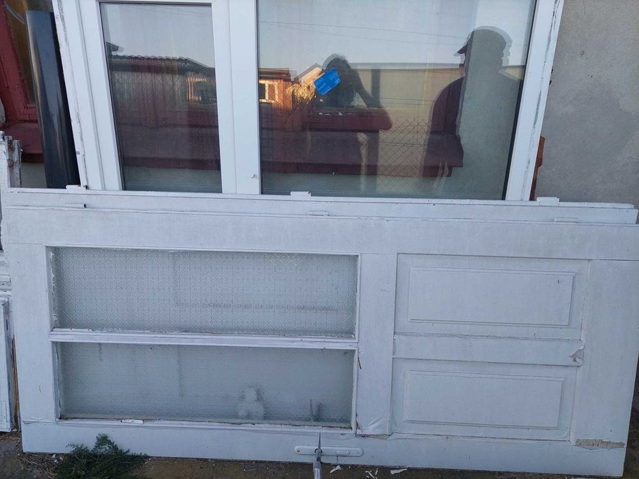 Stare drzwi drewniane