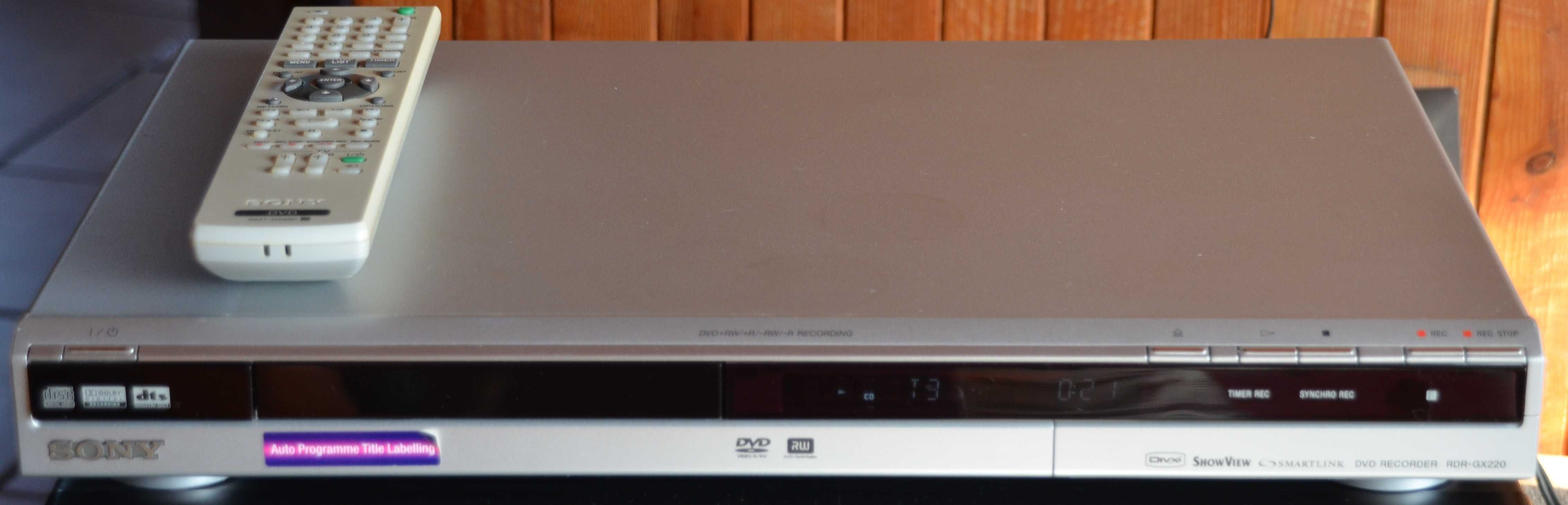 Nagrywarka DVD SONY RDR-GX220  - RW +R  -R  Pilot