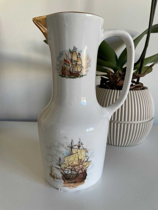 Caneca vintage Louça Alcobaça