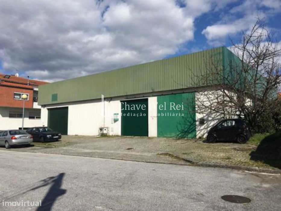 Armazém  Venda em Rio de Loba,Viseu