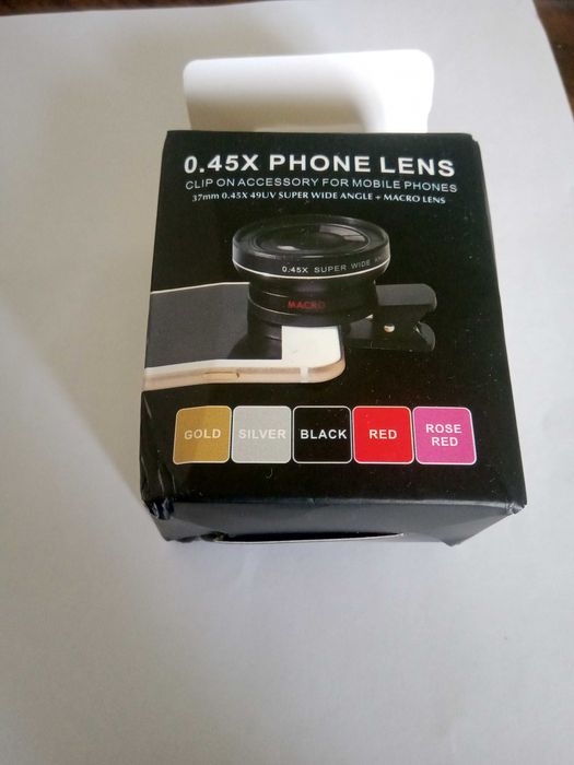 Широкоугольный объектив для телефона.