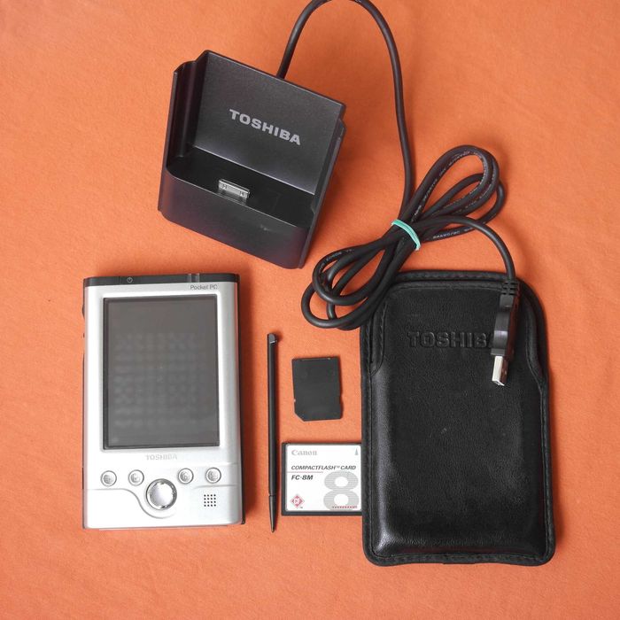 КПК Toshiba Pocket Pc E740