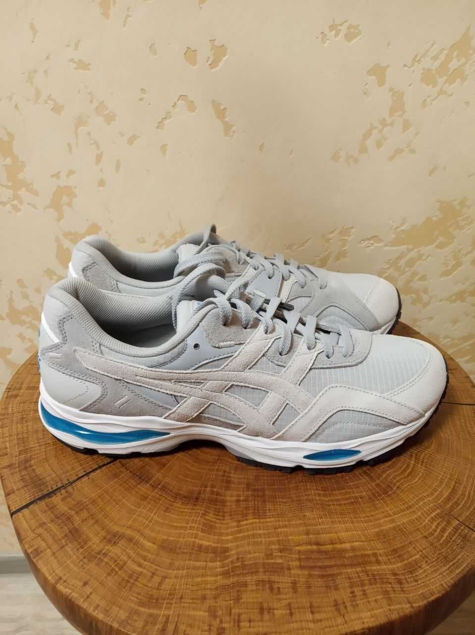 Кросівки Asics Gel MC plus. Оригінал. Стелька 29см