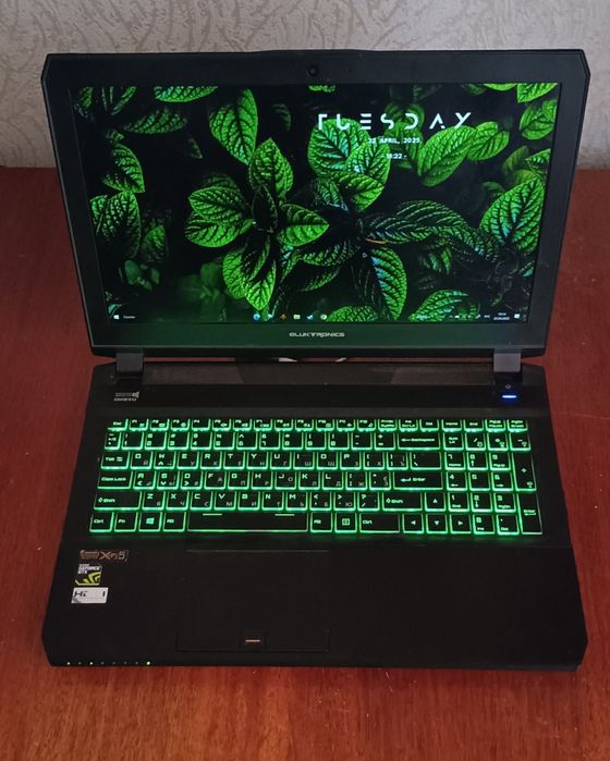 ігровий ноутбук GTX 1060, I7-6700HQ, 12GB ram