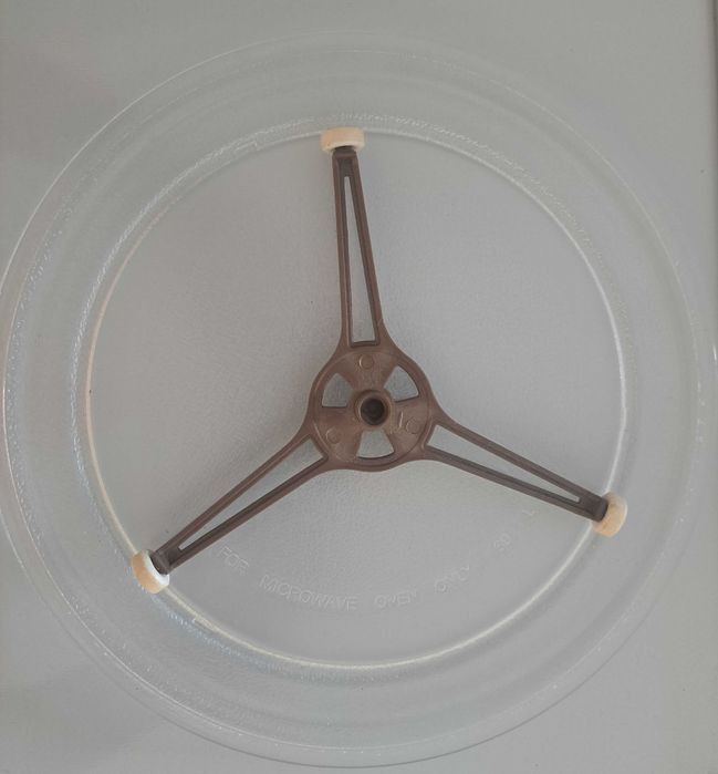 Prato microondas com suporte