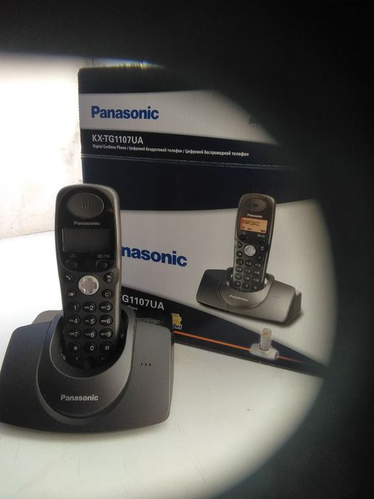 Продам цифровой беспроводной телефон Panasonic
