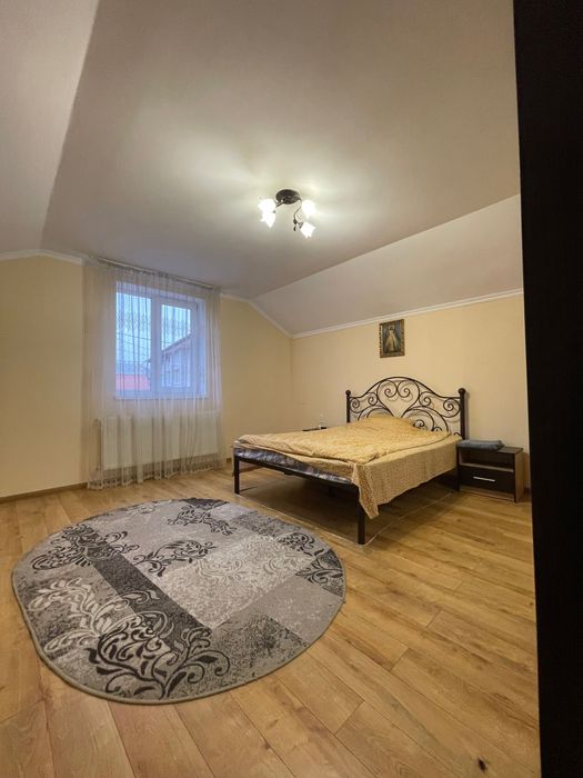 Оренда 2 поверхового будинку з власним подвір'ям с Сокільники