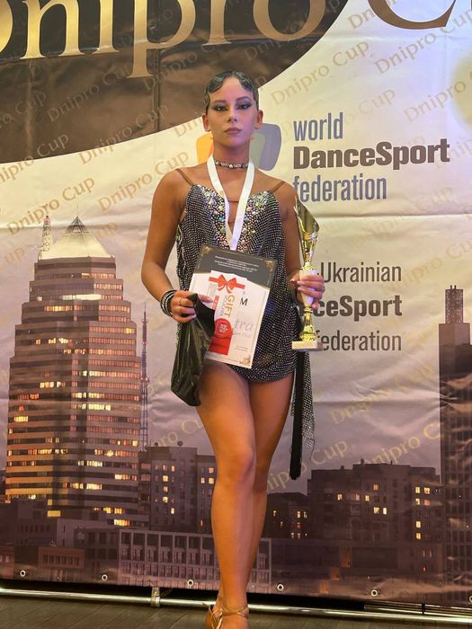 Продам латінську сукню