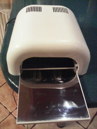 Lampa do paznokci