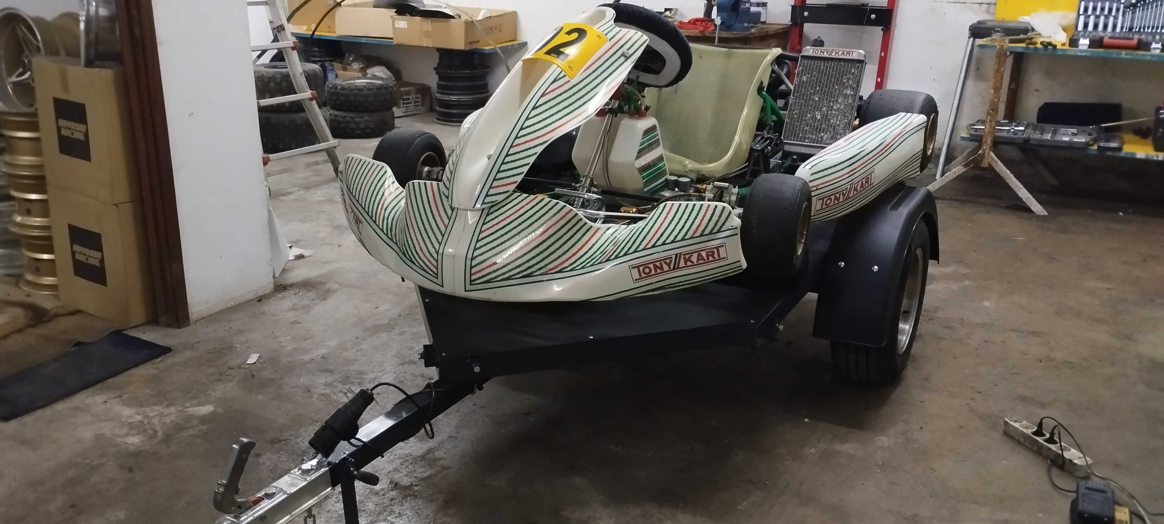 Tony Kart DD2 com reboque