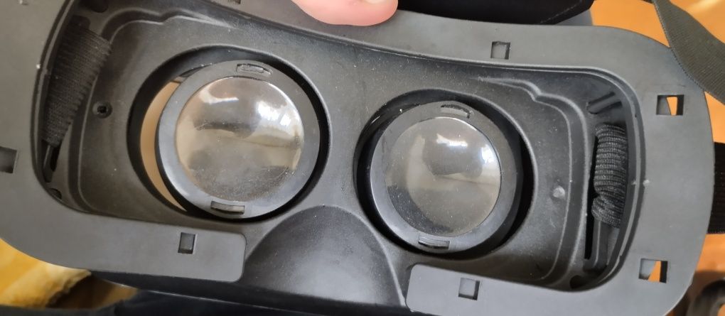VR окуляри нові>