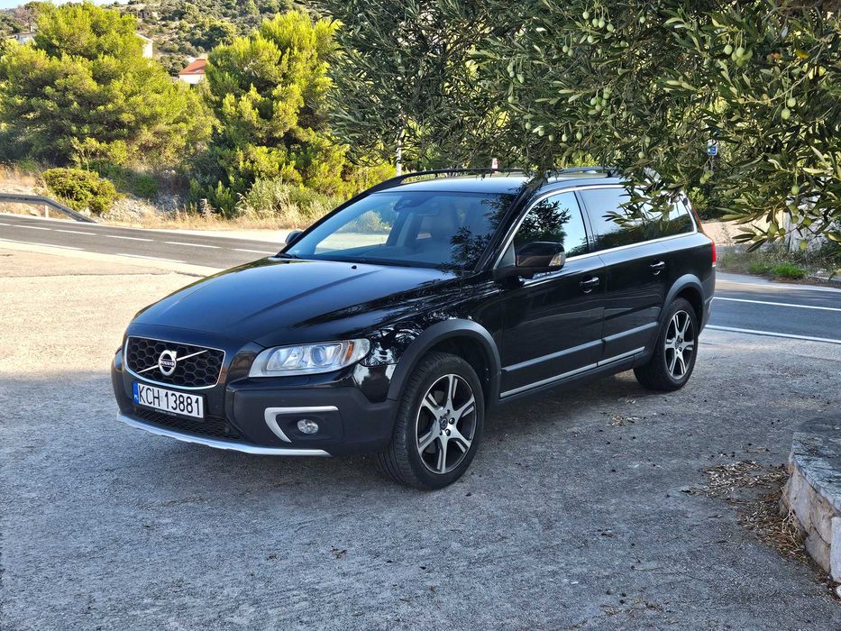 Volvo XC 70 SUMMUM; POLESTAR 220KM; salon Polska FV 23%