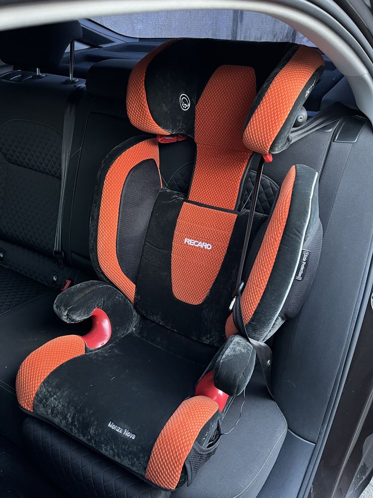 Дитяче автокрісло RECARO Monza Nova 15-36 кг