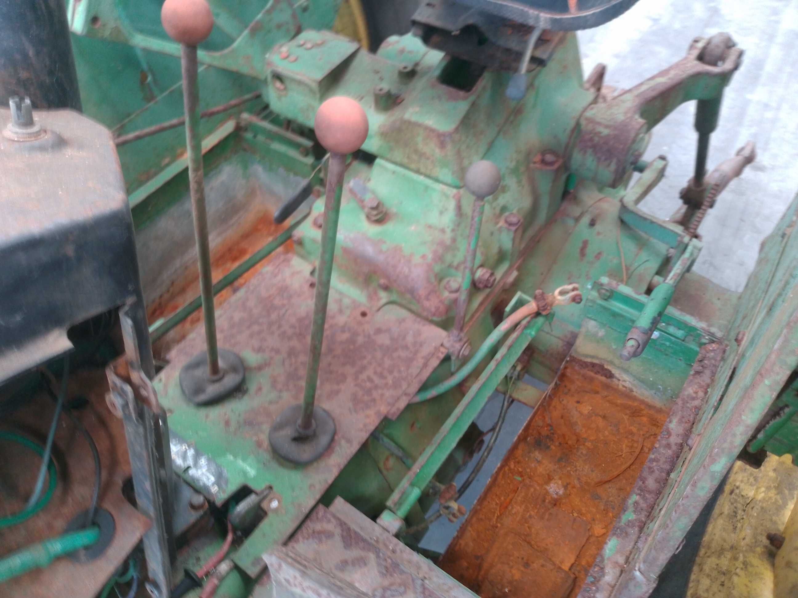 Trator John deere 3130