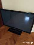 Telewizor kolorowy  100% sprawny  z pilotem LG 42 cale