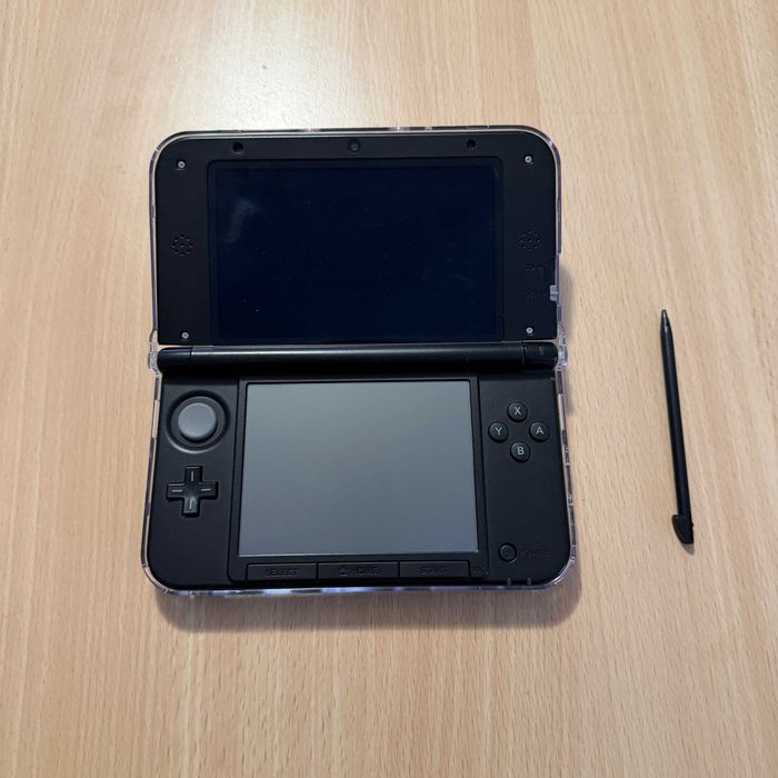 Nintendo 3DS XL (Cor: Custom)