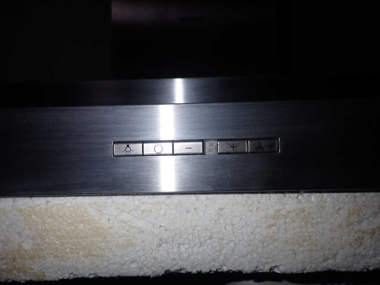 Okap kuchenny wyciąg kominowy teleskopowy inox srebny 60 Siemens 550m3