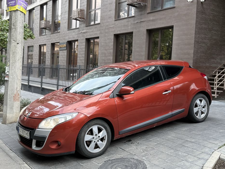 Renault Megane 2.0 бензин Автомат