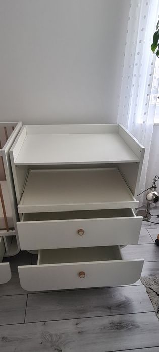 Łóżeczko i komoda Myllra ikea