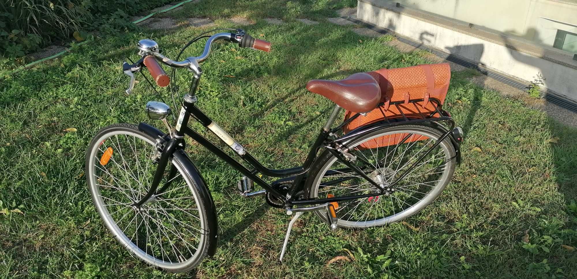 Bicicleta Urbana Coluer Vintage, roda 28", 7 velocidades + Acessórios