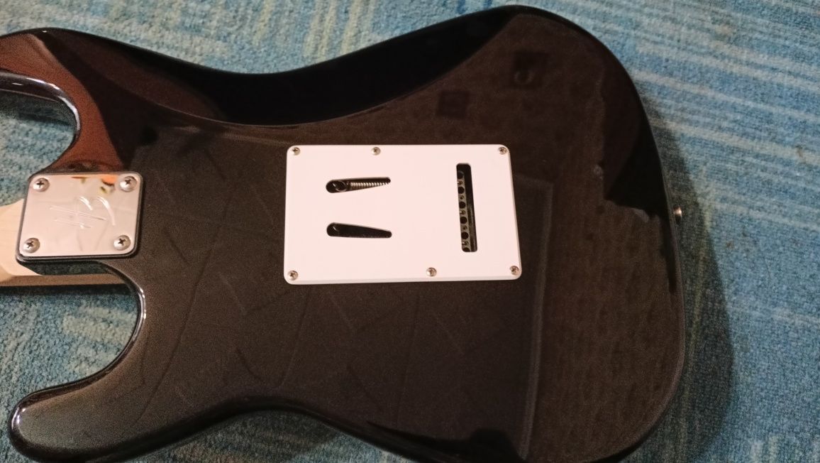 Gitara Harley Benton ST-20 BK mod
