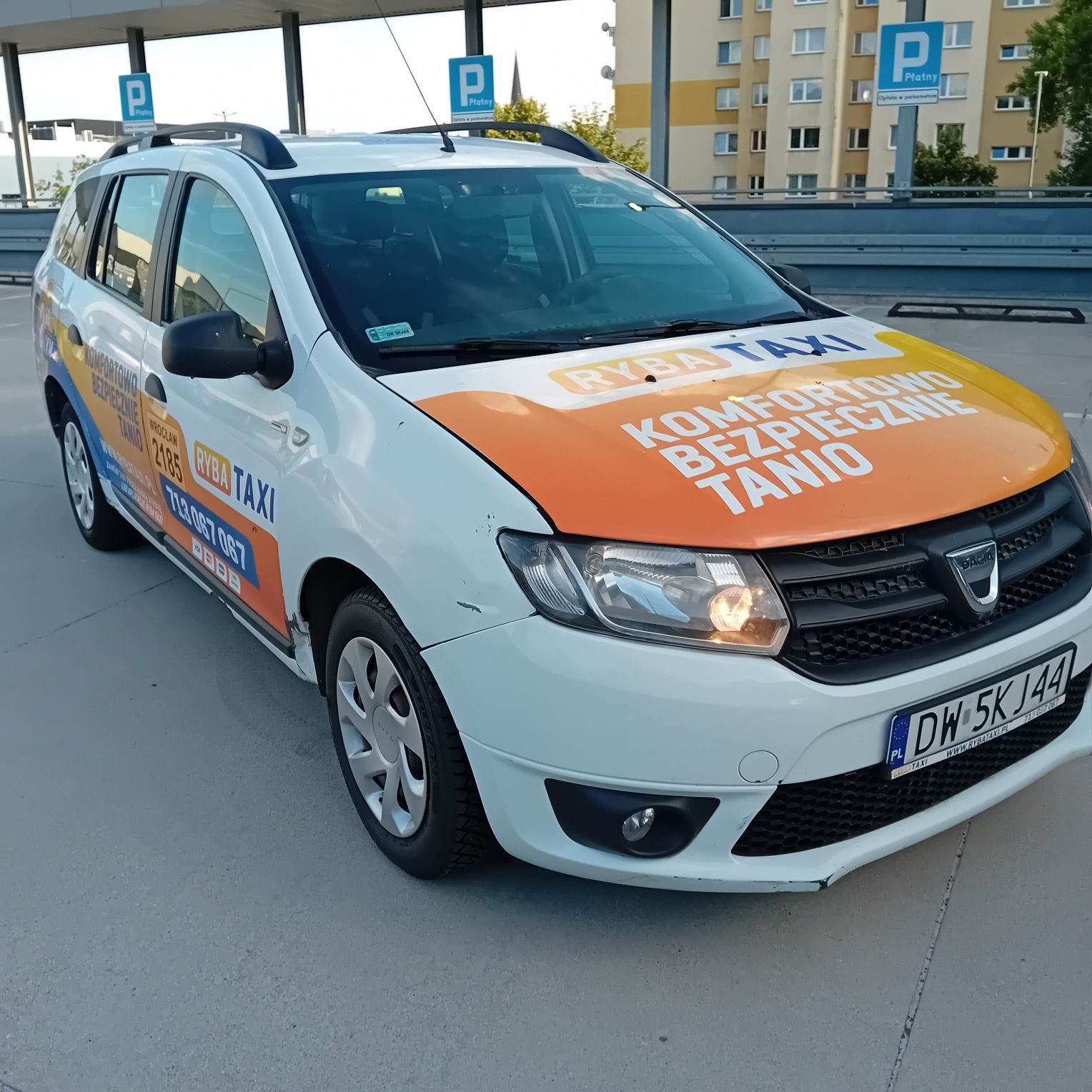 Dacia Logan MCV uszkodzony