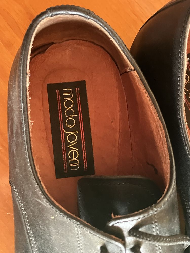 Sapatos de traje