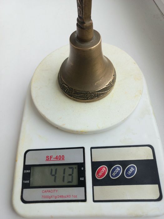 Дзвоник бронзовий.