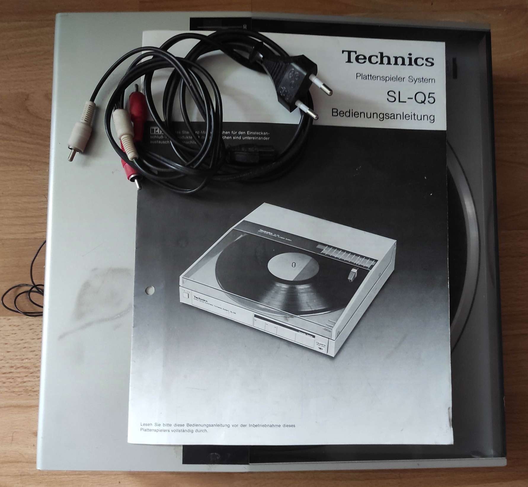 Gramofon Technics SL-Q5