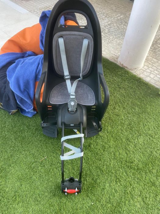 Vendo Cadeira para vebé para bicicleta - NOVA