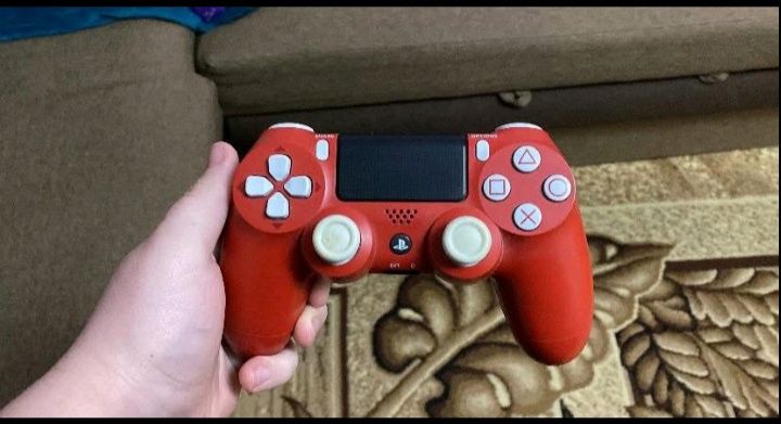 Play station 4 pro limited edition