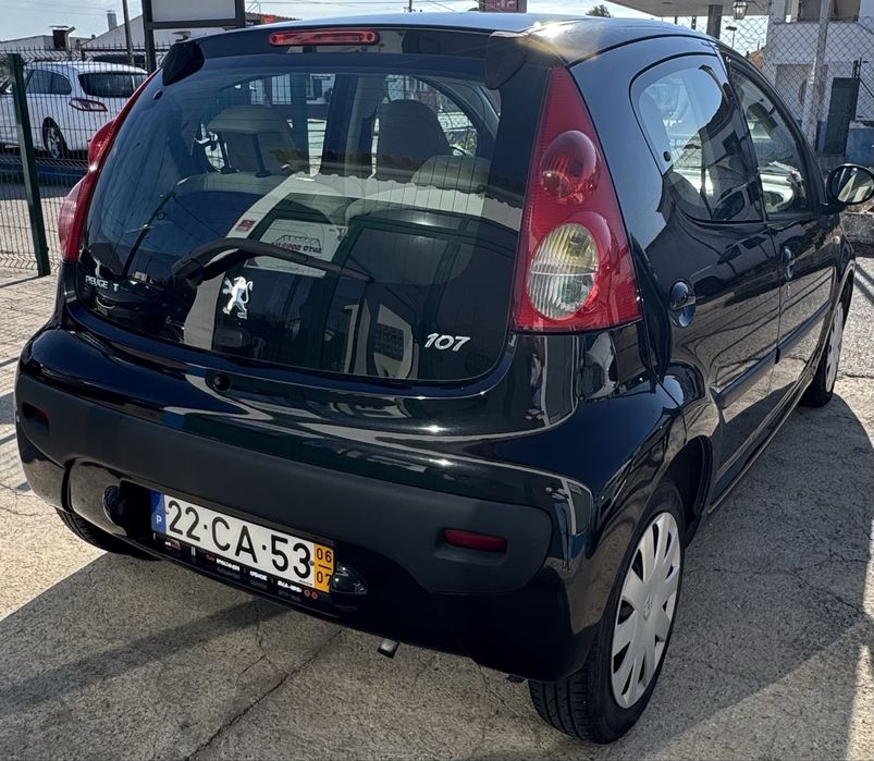 Peugeot 107 1.0 gasolina de 68 cv