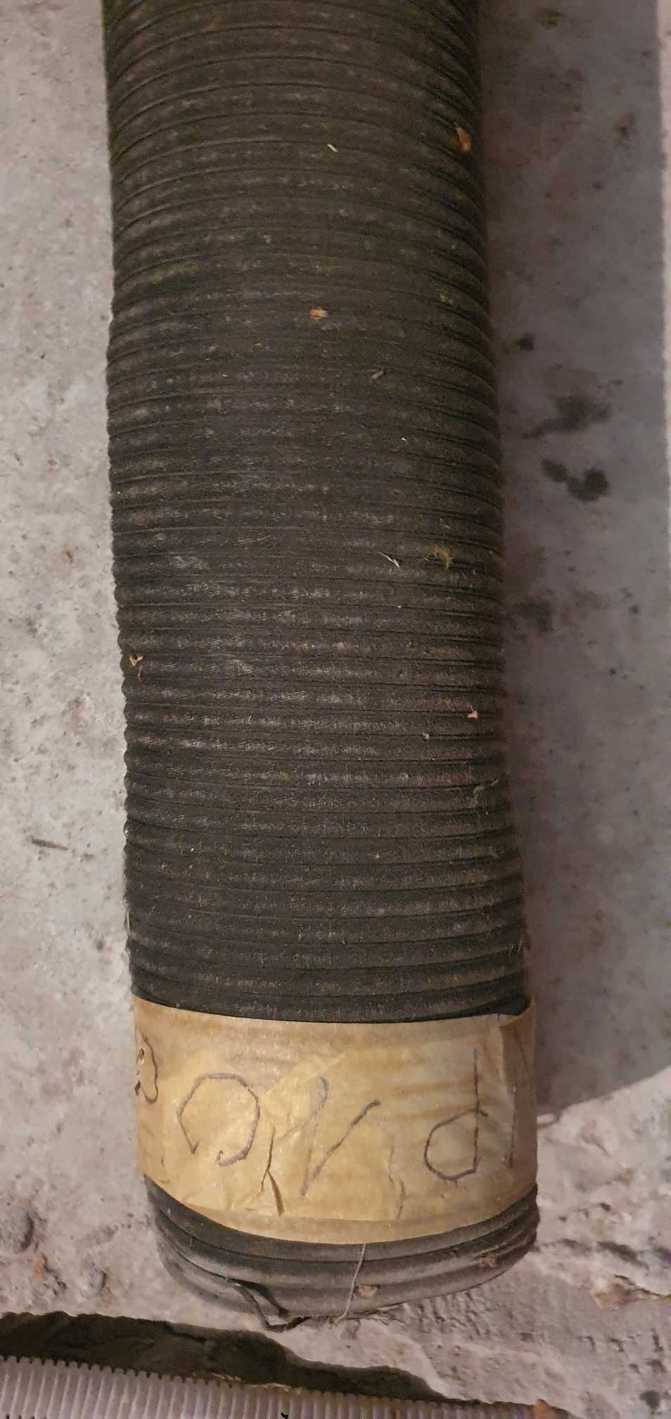 Wąż do powietrza: fi 60 oraz fi 100mm.