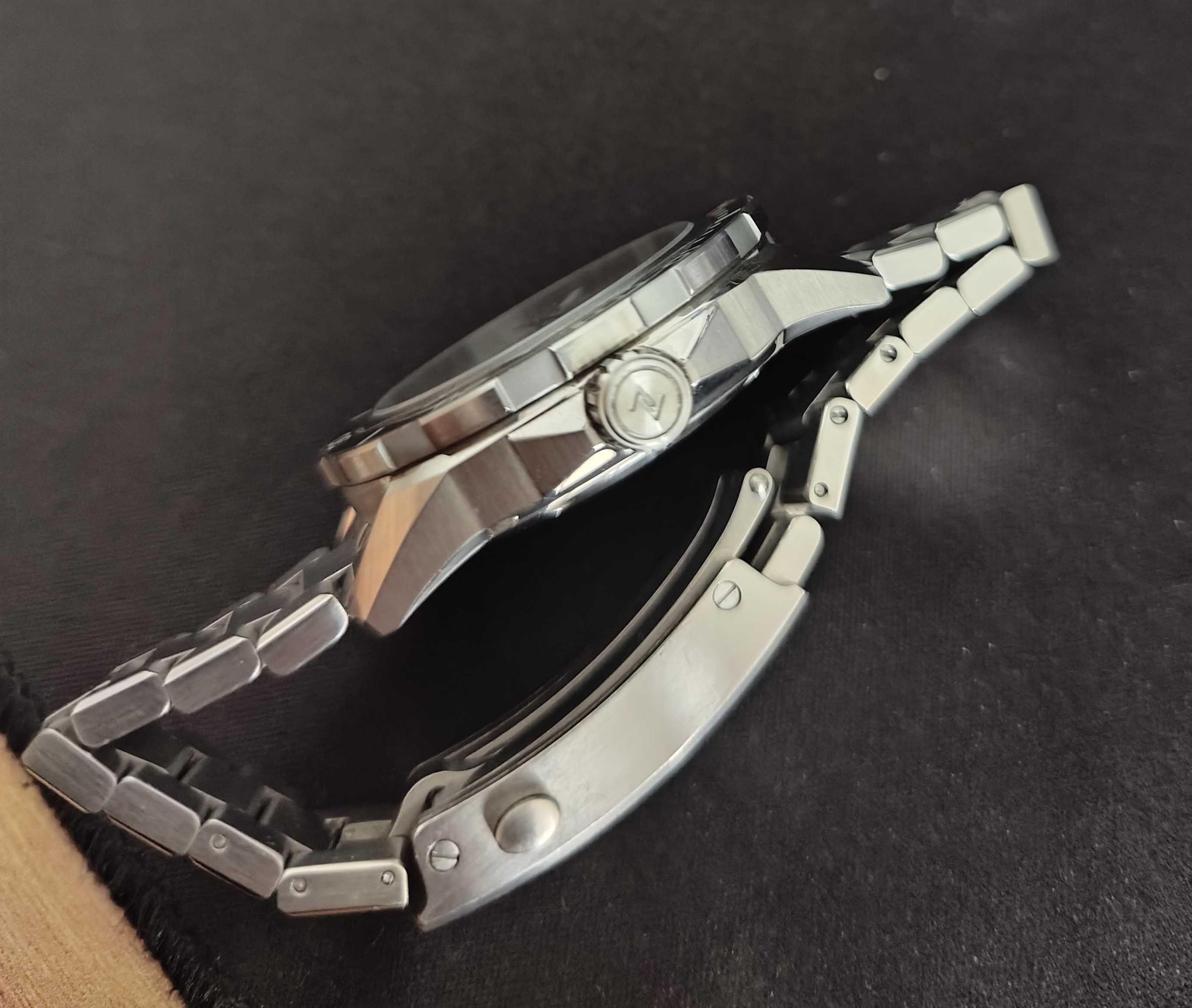 Zelos Swordfish 42mm zegarek